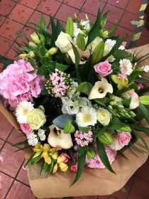 Florist Choice Handtied £120