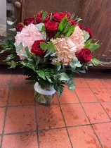 Red Rose and Hydrangea Vase
