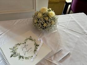 Small Rose and Gyp Posy 
