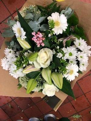 Florist Choice Hantied £35