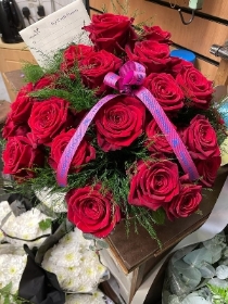 40 Red Roses in a Hatbox